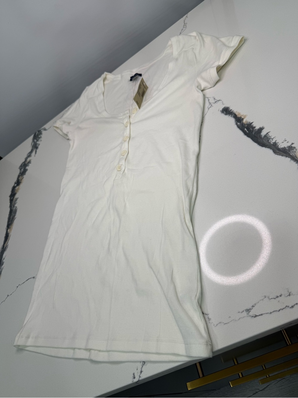 New American Eagle Outfitters White Ribbed Henley Women’s Shirt Size XL